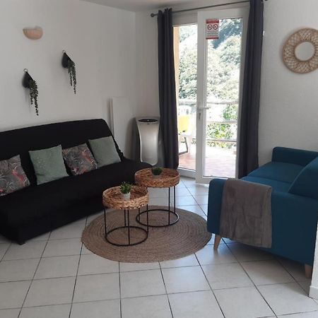 Bouyon Appartement 3 Pieces Dans Maison Individuelle Entre Mer Et Montagnes المظهر الخارجي الصورة